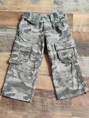 Old Navy Boys Camouflage Cargo Pants - Gray/Green Camo